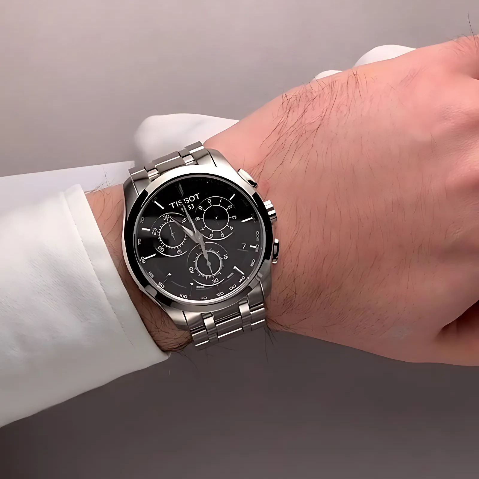 Montre Tissot Couturier pour homme, T0356171105100