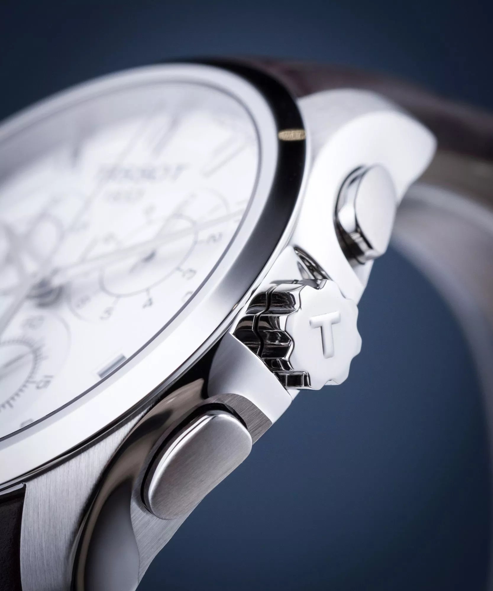 Montre Tissot T-Classic T0356171603100 Couturier